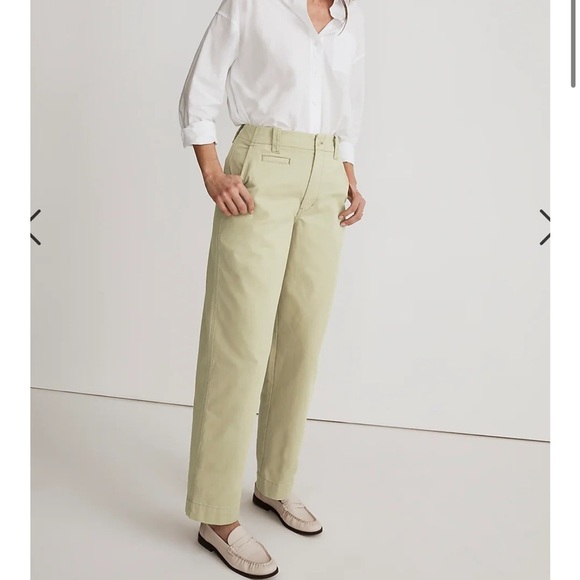 Madewell || The Chino Straight Leg Pant - Picture 4 of 12